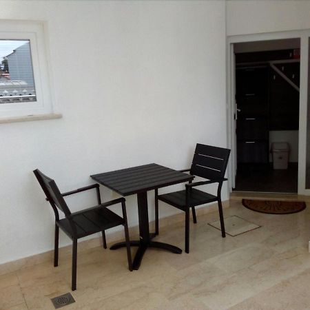 Apartment Mato Barbariga Buitenkant foto
